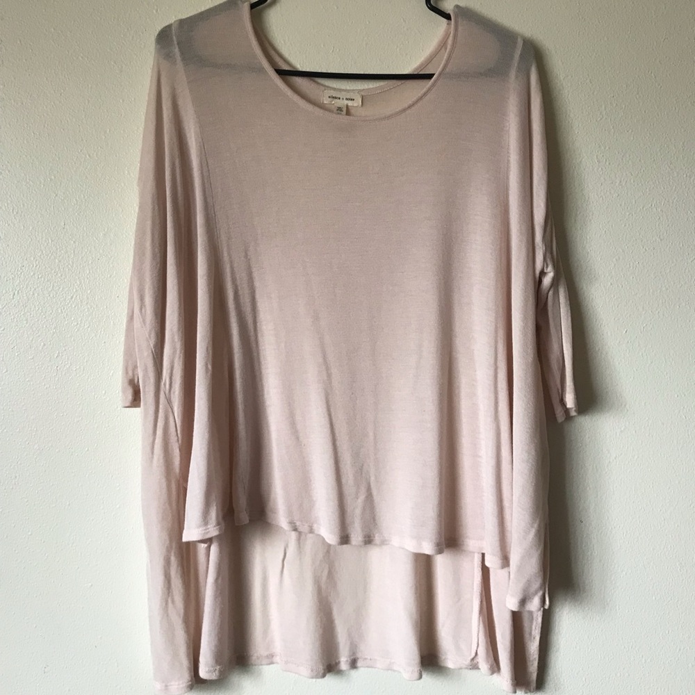 Urban Outfitters flowy oversized 3/4 sleeve top